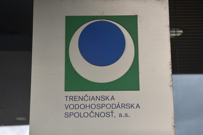Trenčianske vodárne a kanalizácie