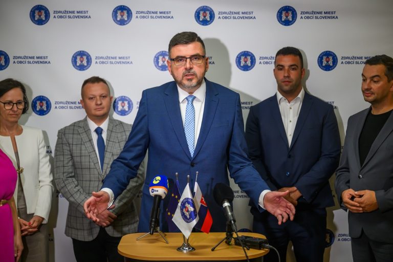 Tlačová konferencia Združenia miest a obcí Slovenska k podpore subregionálnej úrovne rozvoja územia