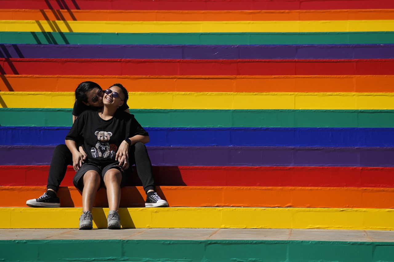 LGBT