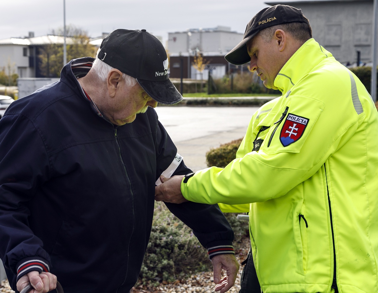 reflexné prvky polícia