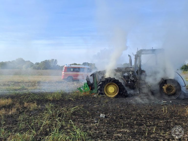 Požiar traktora v obci Padáň